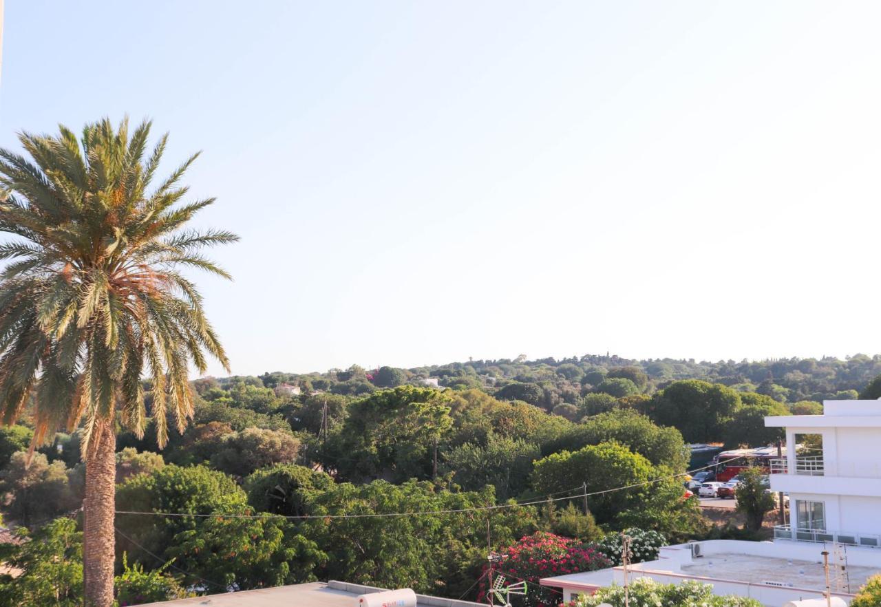 The Sky Yard Eclectic Studios Rhodes City ภายนอก รูปภาพ