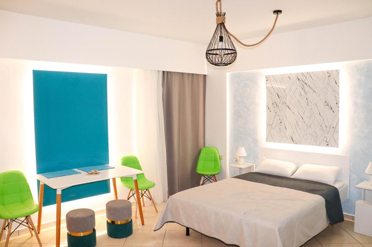 The Sky Yard Eclectic Studios Rhodes City ภายนอก รูปภาพ