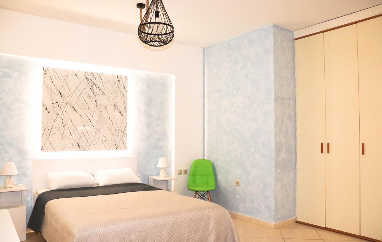 The Sky Yard Eclectic Studios Rhodes City ภายนอก รูปภาพ