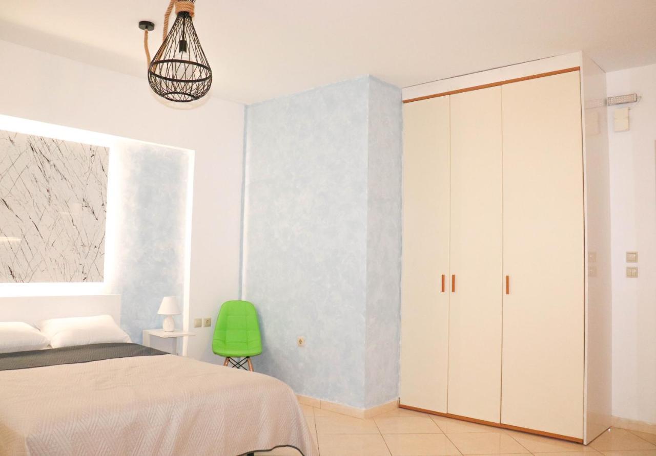 The Sky Yard Eclectic Studios Rhodes City ภายนอก รูปภาพ