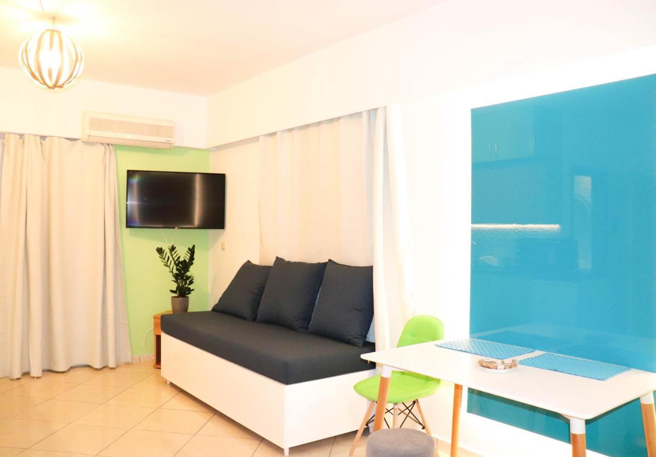 The Sky Yard Eclectic Studios Rhodes City ภายนอก รูปภาพ