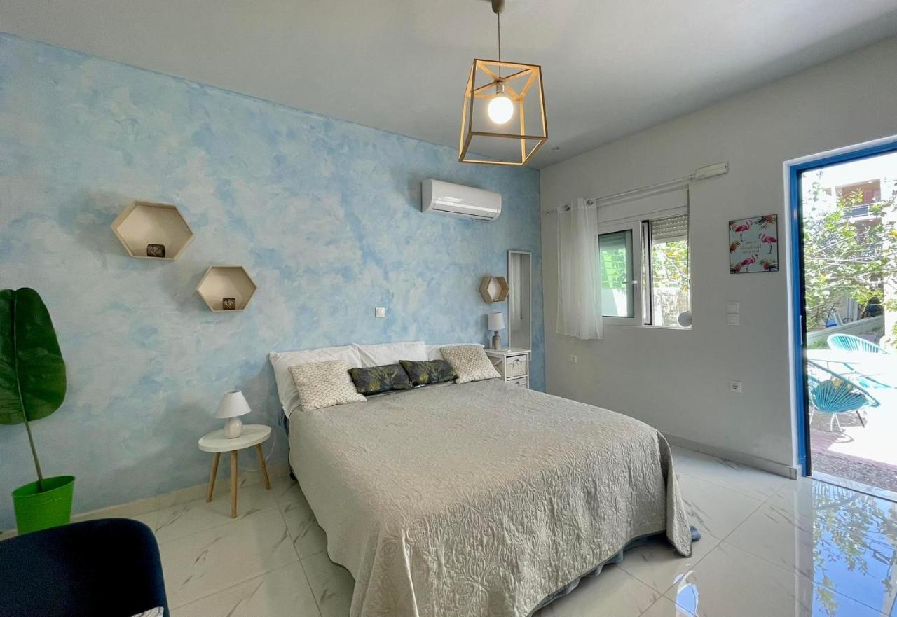 The Sky Yard Eclectic Studios Rhodes City ภายนอก รูปภาพ